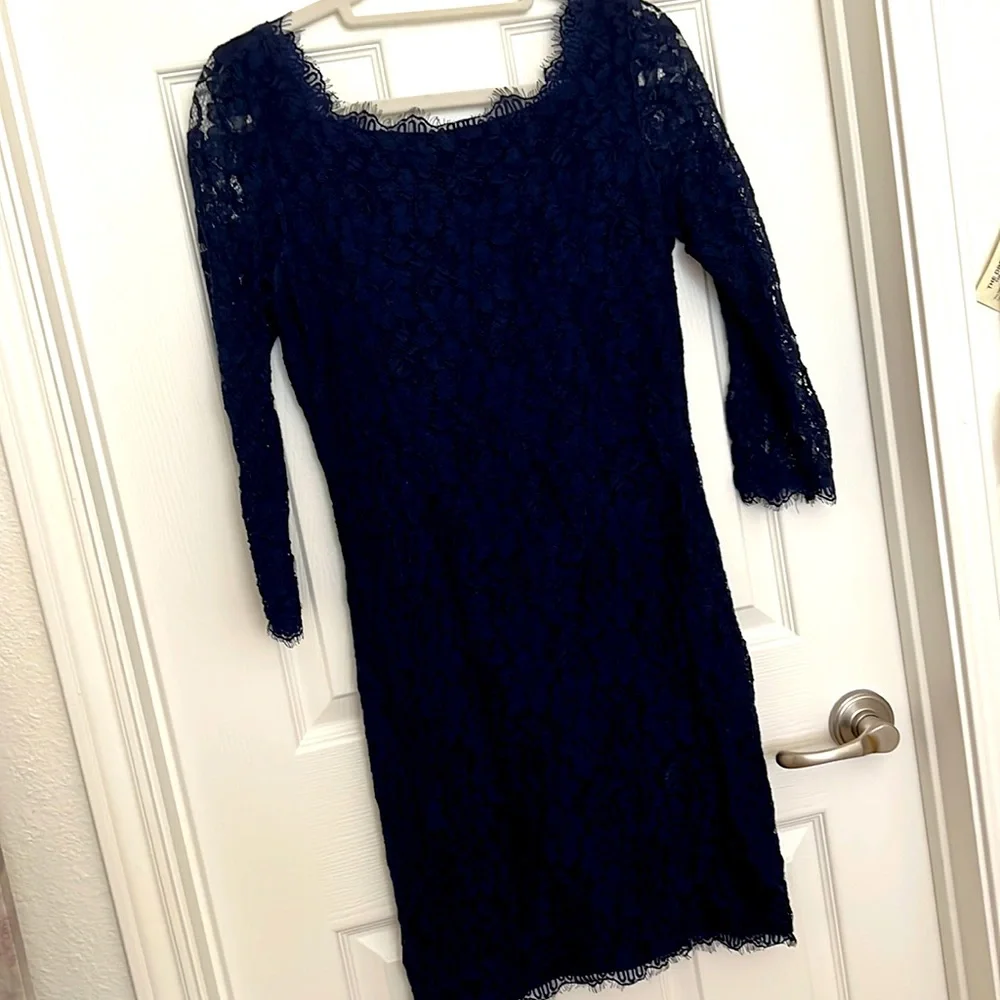 {Diane Von Furstenberg} Zarita navy lace dress - Picture 2 of 8
